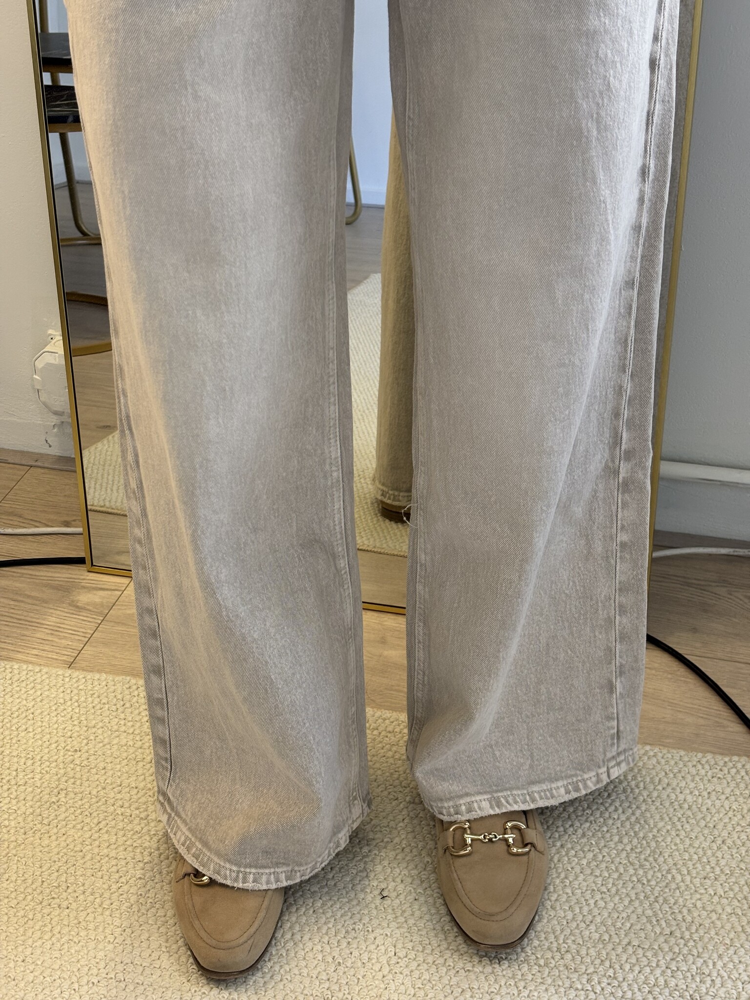 AMELI Straight Fit Jeans (Sand)