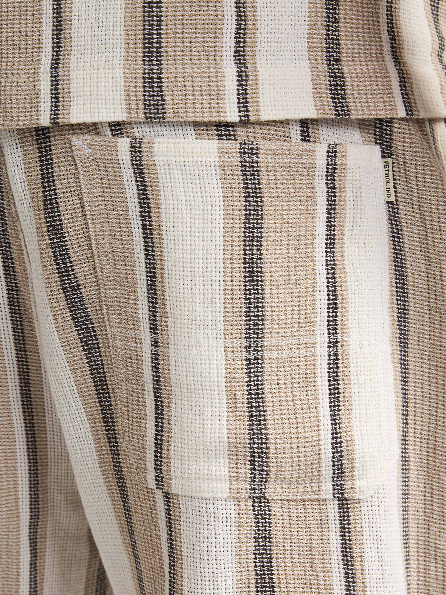 M-1060-SHO518 (7130)