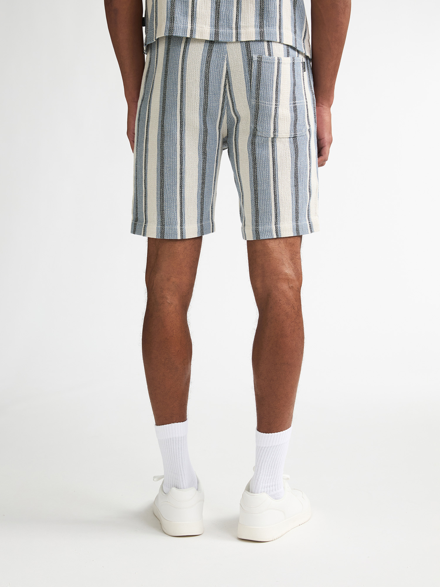 M-1060-SHO518 (5195)