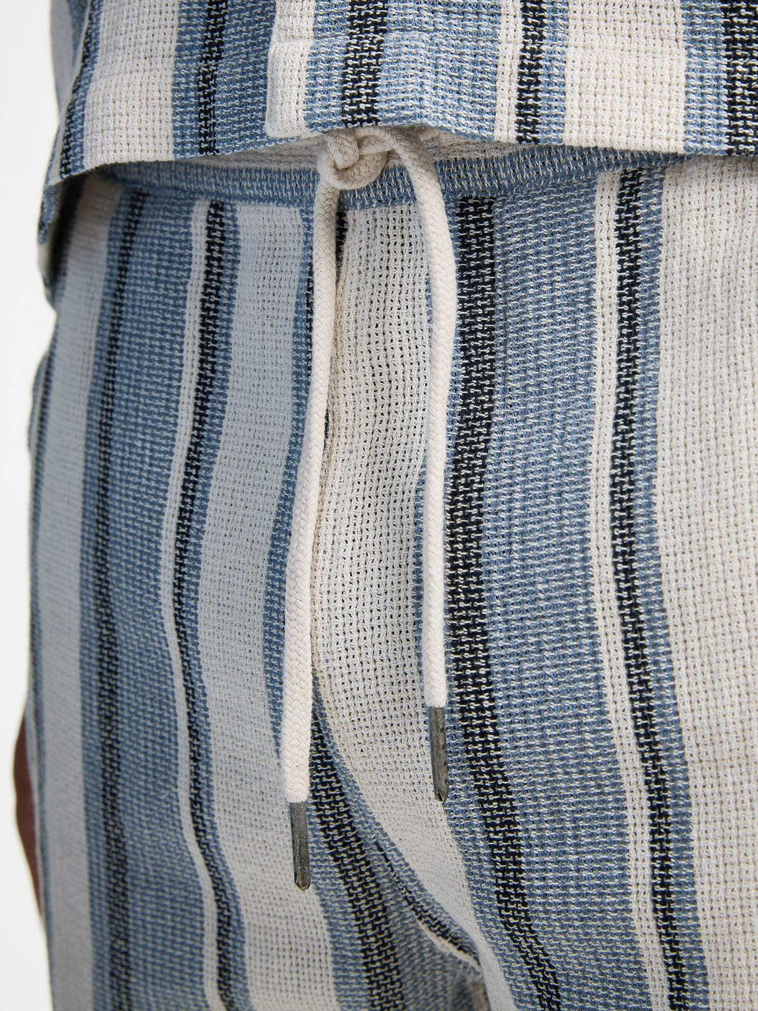 M-1060-SHO518 (5195)