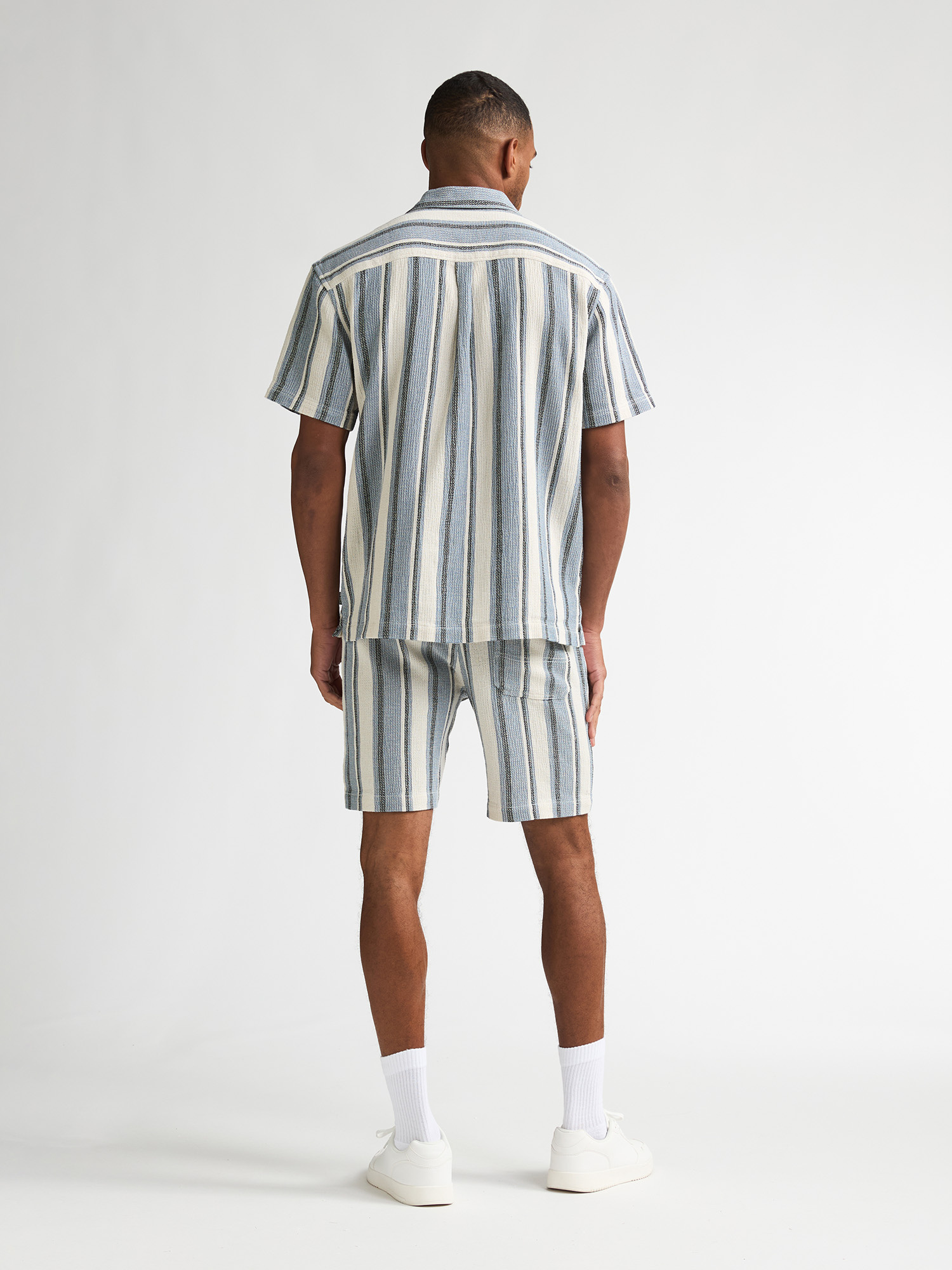 M-1060-SHO518 (5195)