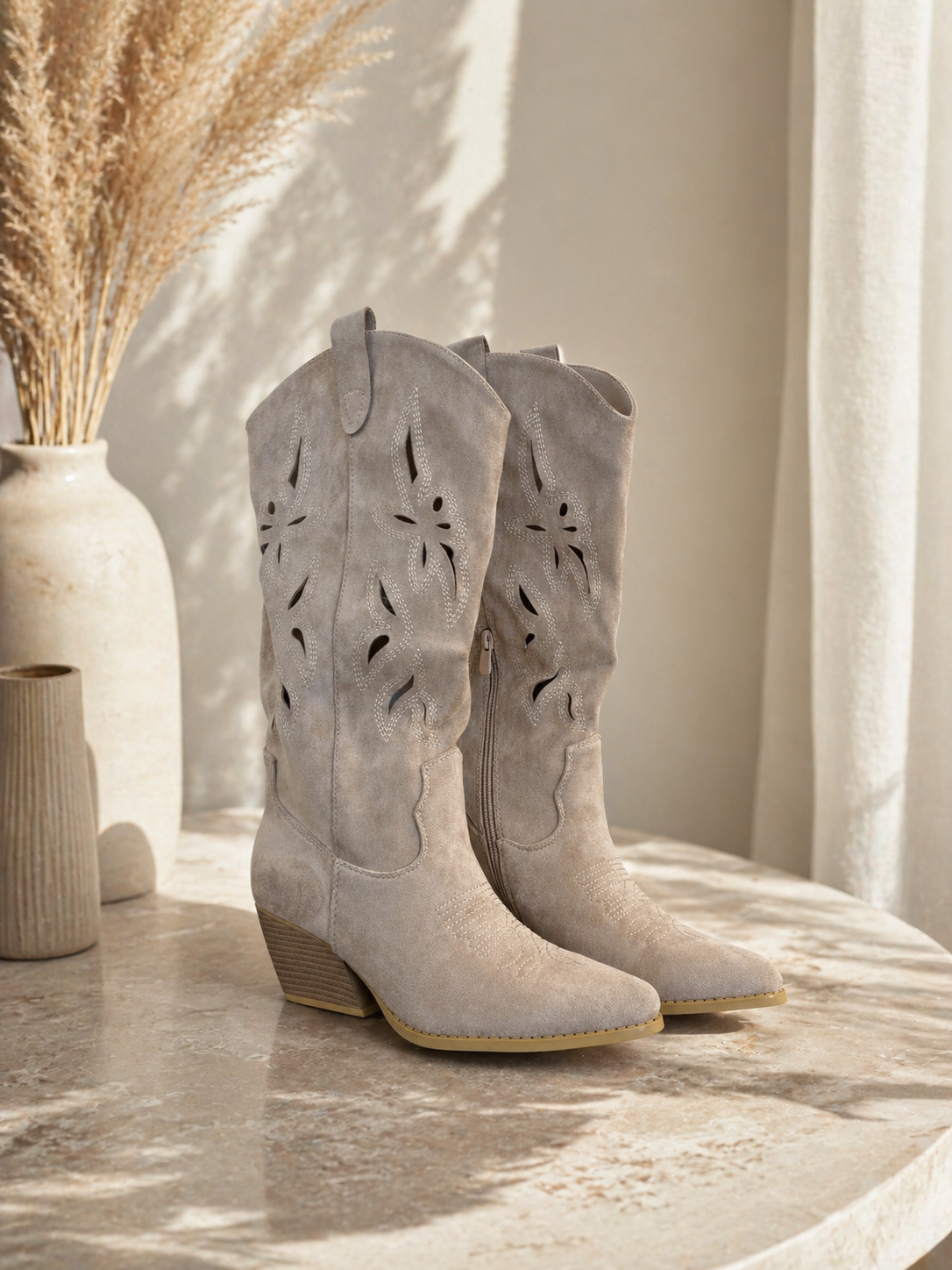 DALLAS Cowboy Boots (Beige)