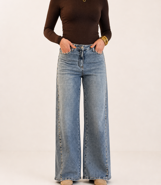 AMBER STUTS Straight Fit Jeans