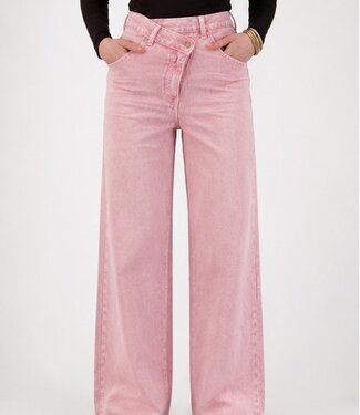 AMELI Straight Fit Jeans (Pink)