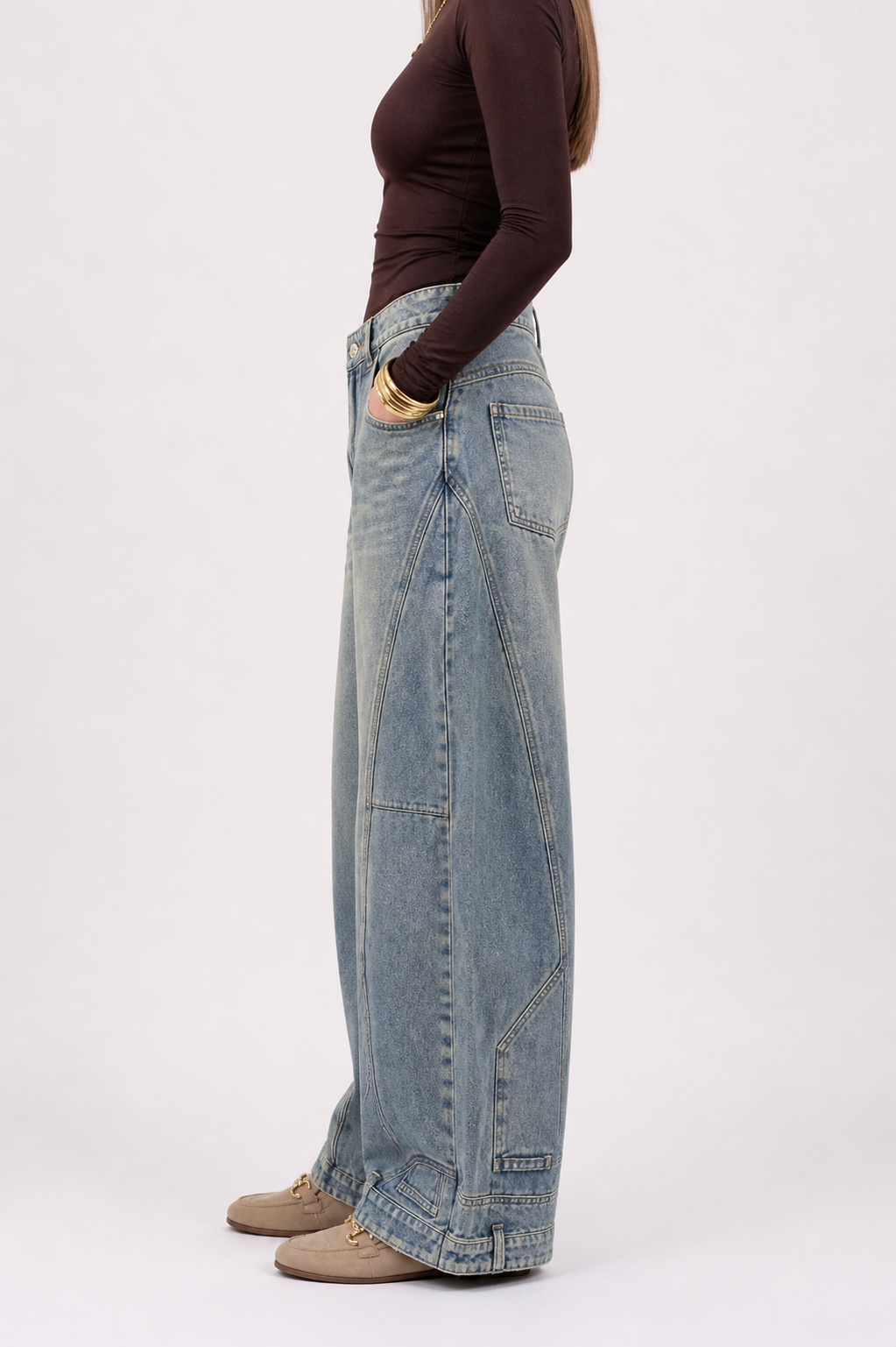 LEILA Ballon Fit Jeans (Light Blue Washed)