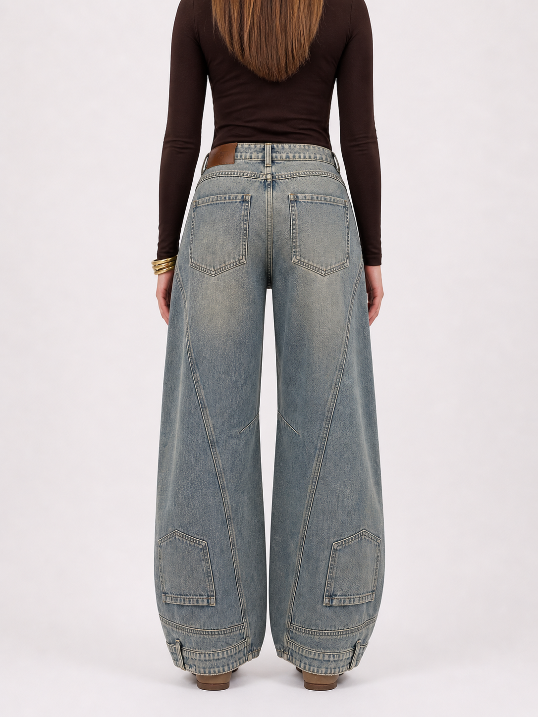 LEILA Ballon Fit Jeans (Light Blue Washed)