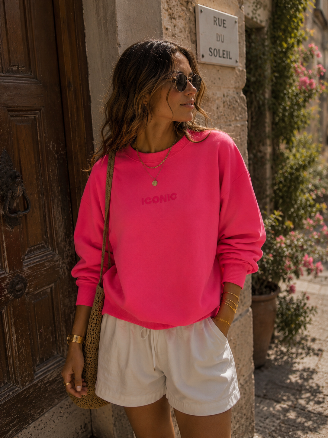 ICONIC Sweater (Neon Pink)