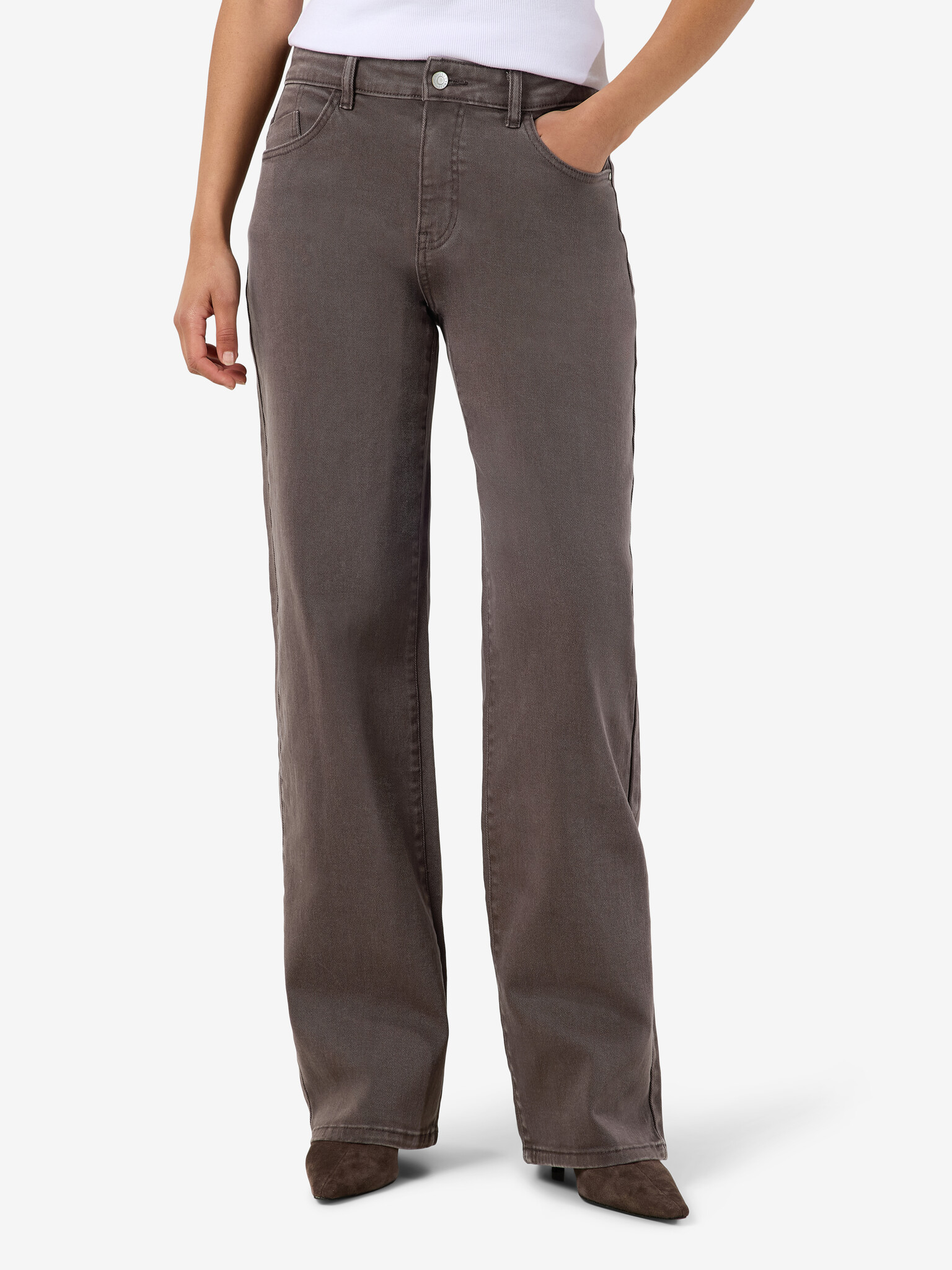NMYOLANDA MW STRAIGHT JEANS COLORED (Chocolate Brown)