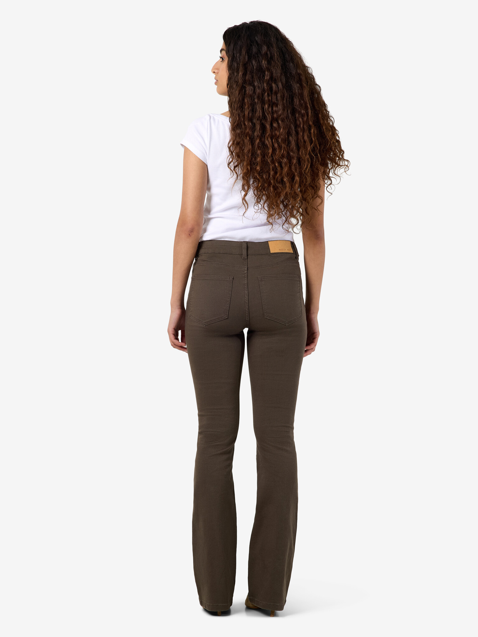NMSALLIE HW SK FLARED COLOR BOX NOOS (CHOCOLATE BROWN)