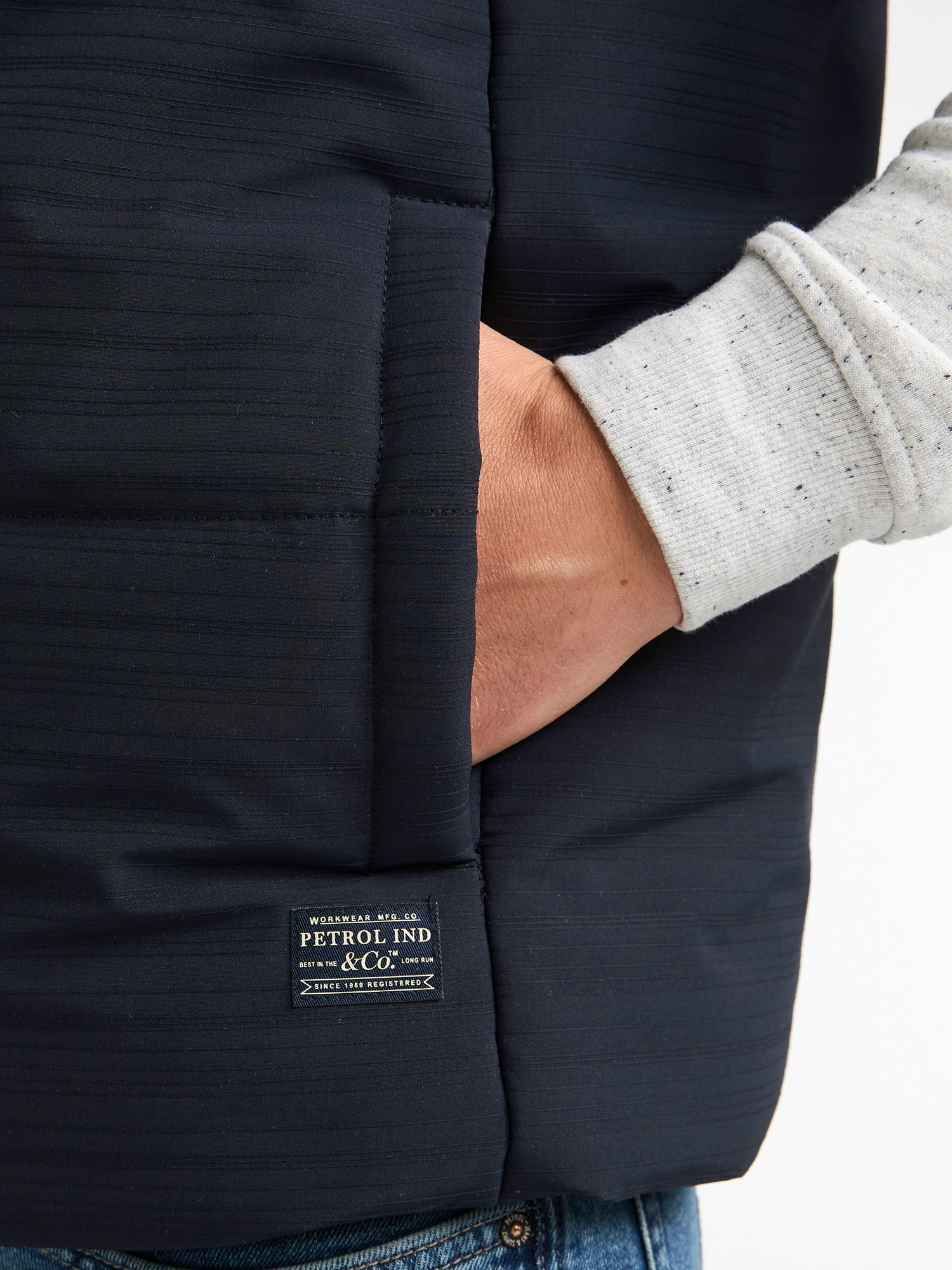 M-3060-WST105 Men Bodywarmer (9111)