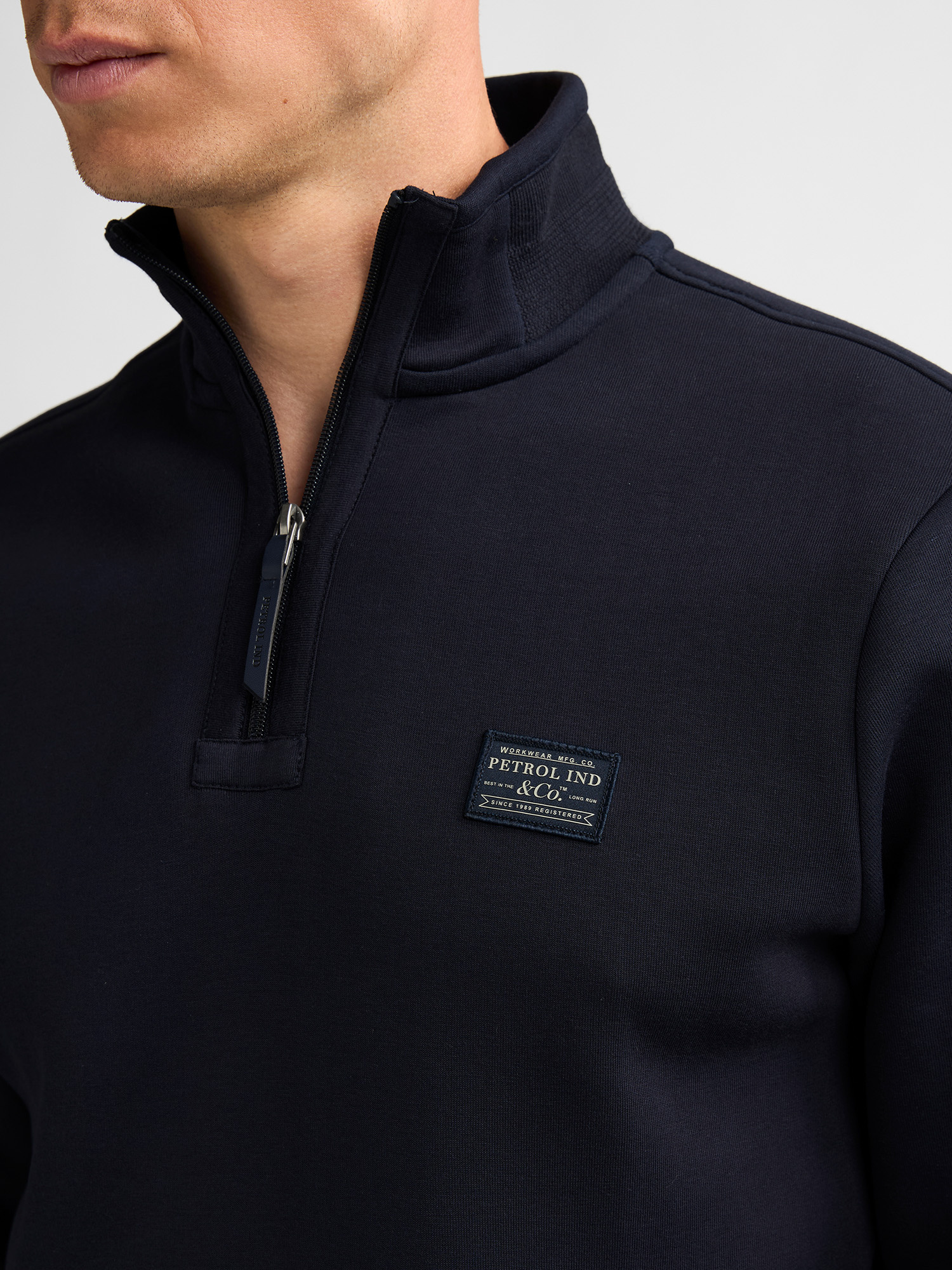 M-3060-SWC318  Zip Collar Sweater (5092)