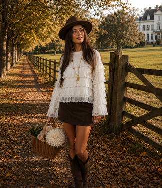 LUCY Ruffle Top (White)