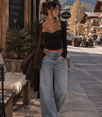 LOWERY Top (Black)