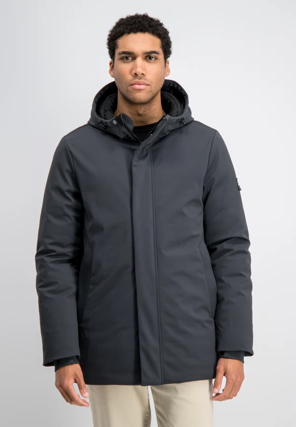 5367554 CORE Minimalistic Jacket (Antra)