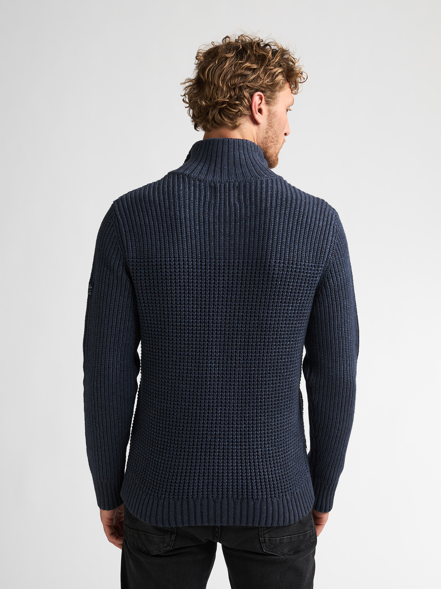 M-3060-KWC242 Men Knit Vest (5092 Navy)