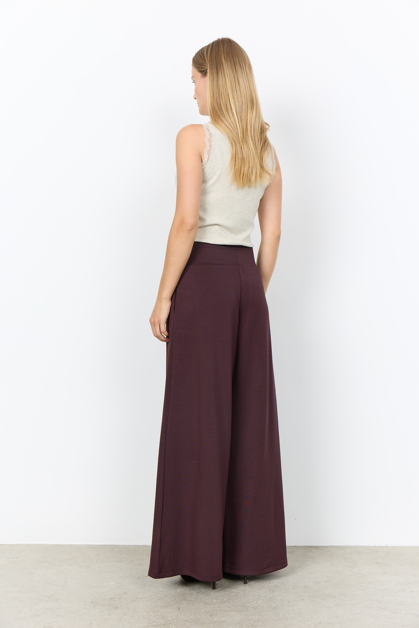 SC-BANU353 (8980)