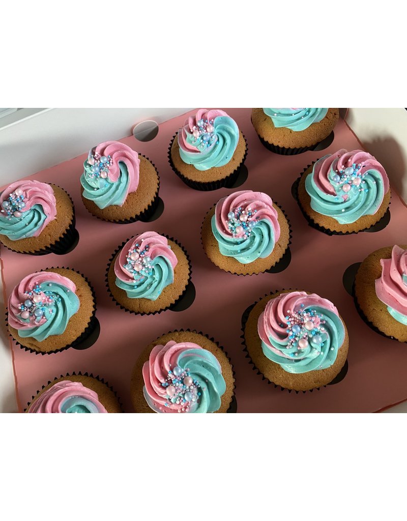 1. Sweet Planet Gender reveal cupcakes model 1