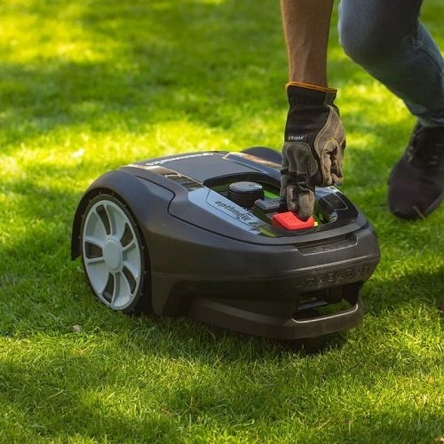 Greenworks Optimow® 5 robotmaaier Greenworks Greenworks Optimow® 5 robotmaaier