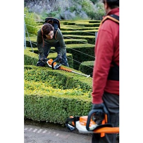 STIHL HSA 130 T accu heggenschaar set - 60 cm STIHL STIHL HSA 130 T accu heggenschaar set - 60 cm