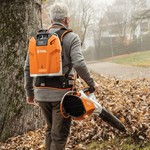 STIHL BGA 200 accu bladblazer met draagsysteem STIHL STIHL BGA 200 accu bladblazer met draagsysteem