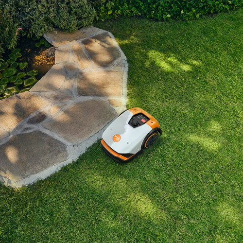 STIHL iMOW® 4 Robotmaaier STIHL STIHL iMOW® 4 Robotmaaier