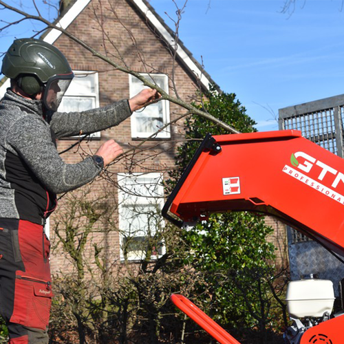 GTM Professional MSGTS1305H benzine houtversnipperaar GTM Professional GTM Professional MSGTS1305H benzine houtversnipperaar