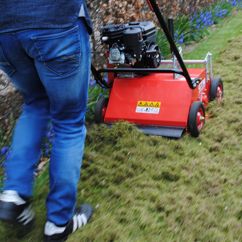 GTM Professional GTV500 benzine verticuteermachine GTM Professional GTM Professional GTV500 benzine verticuteermachine