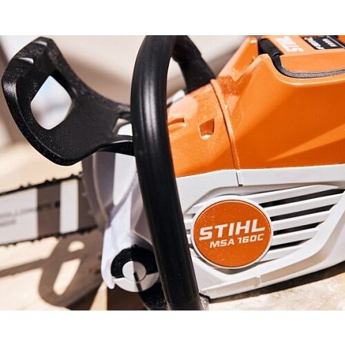 STIHL MSA 160 C-B accu kettingzaag actieset met 2x AP 200 S accu en 1x AL 301 lader STIHL STIHL MSA 160 C-B accu kettingzaag actieset met 2x AP 200 S accu en 1x AL 301 lader