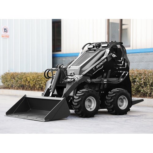 Ironcub VTH-480 Benzine Stand-On Skid Steer Mini Lader Ironcub Ironcub VTH-480 Benzine Stand-On Skid Steer Mini Lader