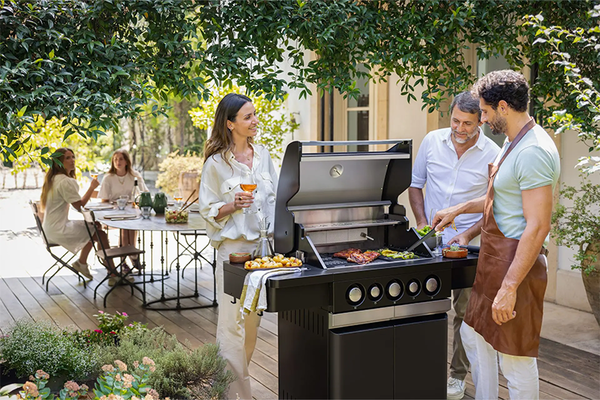 Gas barbecues