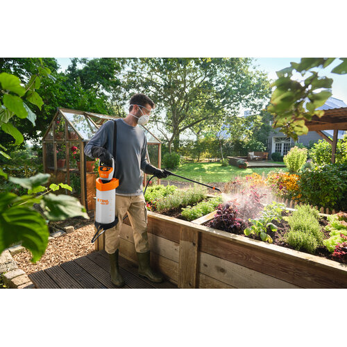 STIHL SGA 30 accu drukspuit actieset met 2x AS 2 accu en 1x ALS 31 lader STIHL STIHL SGA 30 accu drukspuit actieset met 2x AS 2 accu en 1x ALS 31 lader