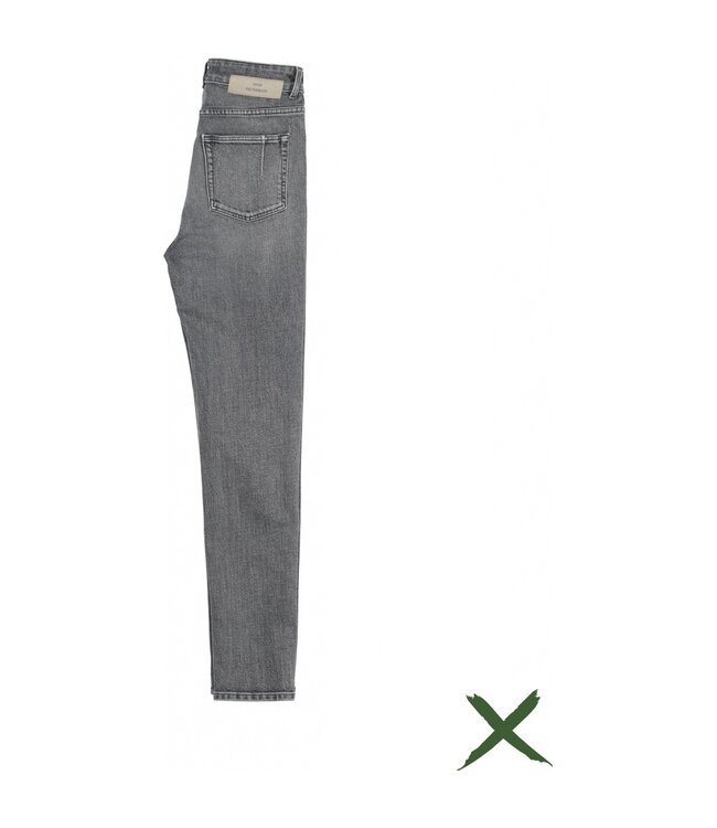 Marilyn B Clean Black 8