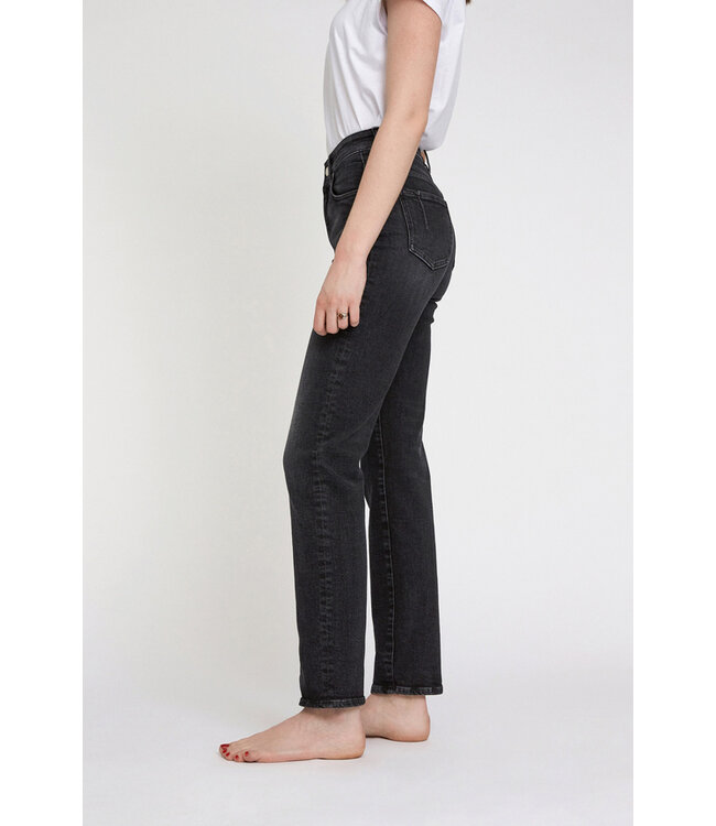 Straight Lounge Black 2 - Size 26