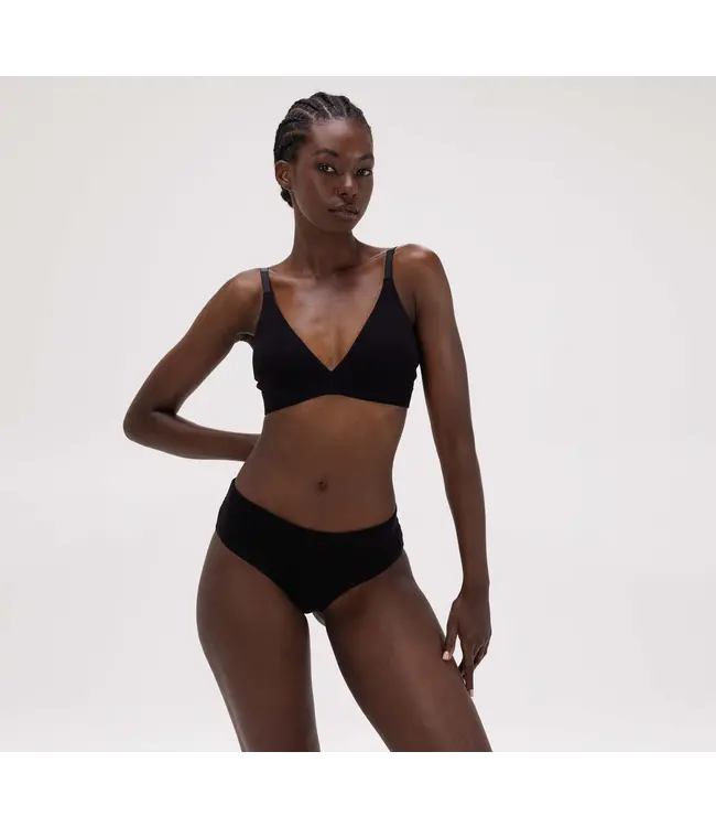 Core Triangle Bralette Black