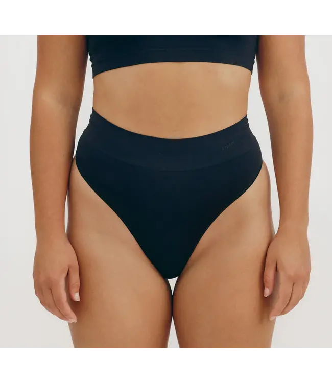 Smooth Thong Black