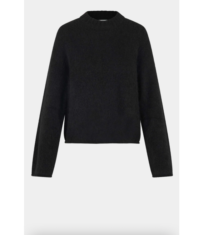 Oscult Knit O-neck Black