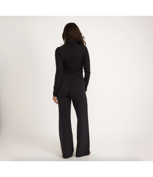 Everyday Turtleneck Black