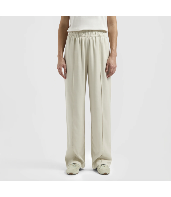Slim Elasticated Pant Khaki