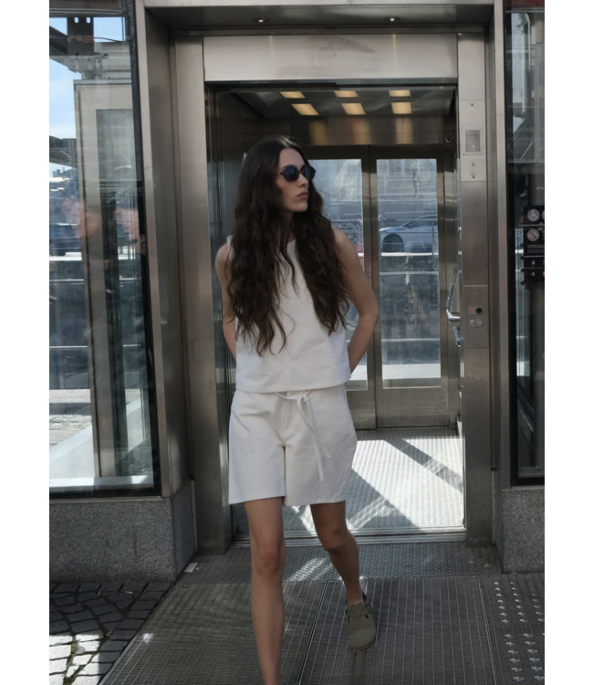 Naoma Solid Shorts Soft White