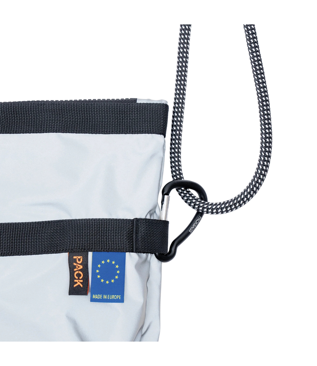 SET OF 2 CARABINERS lead-black-1