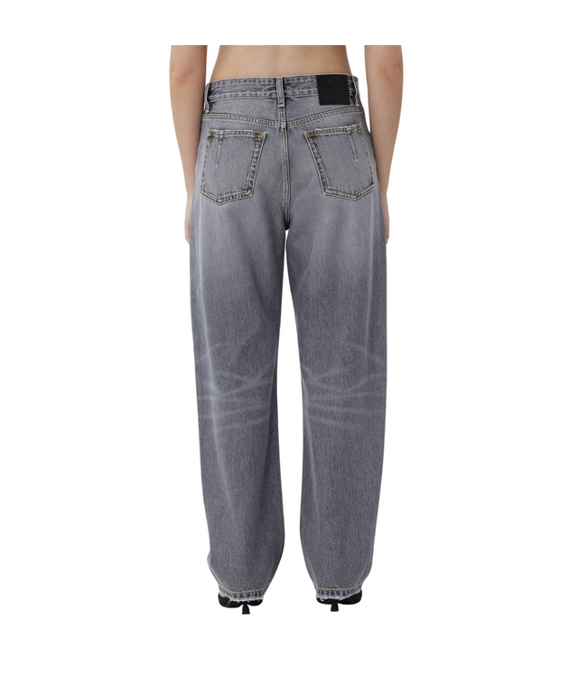 Alexandra Wantet Grey