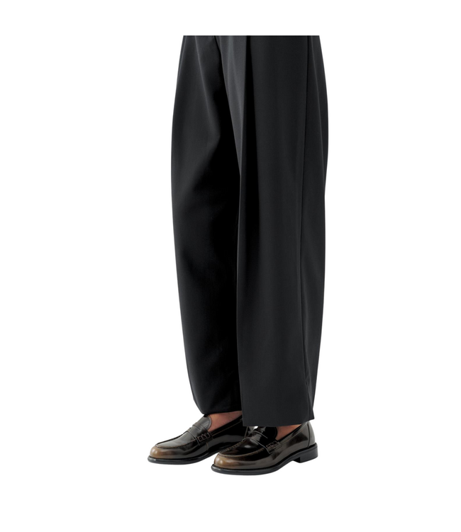 Linn Loafer Walnut