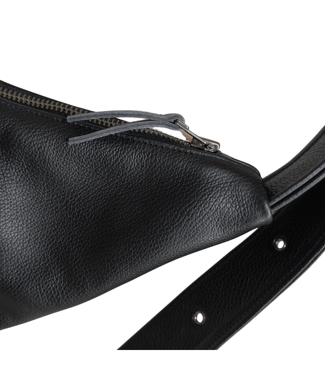 Buckle Banana XL Black