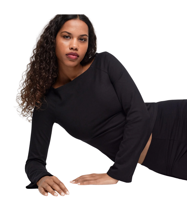 Core Boat Neck Long Sleeve Black
