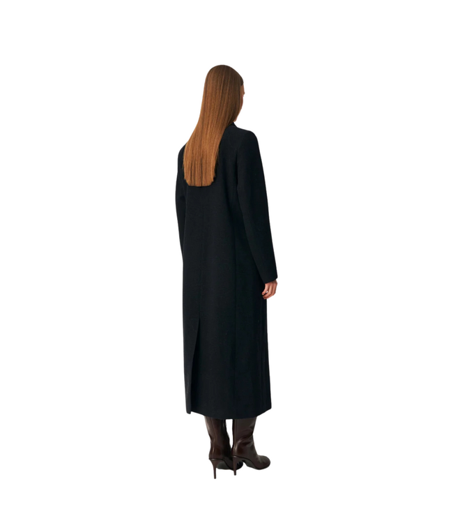 Juniper Coat Black