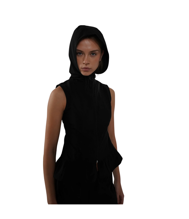 Dola Vest Black