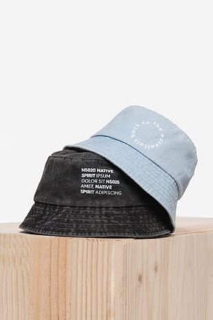 Native Spirit Een hippe Bob voor hem en haar | Washed Black Native Spirit Een hippe Bob voor hem en haar | Washed Black