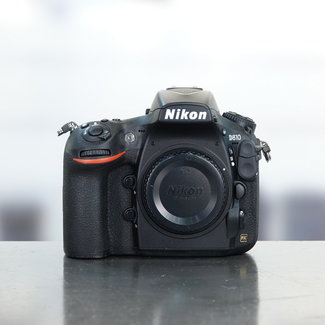 Nikon Nikon D810 (68.357 clicks)