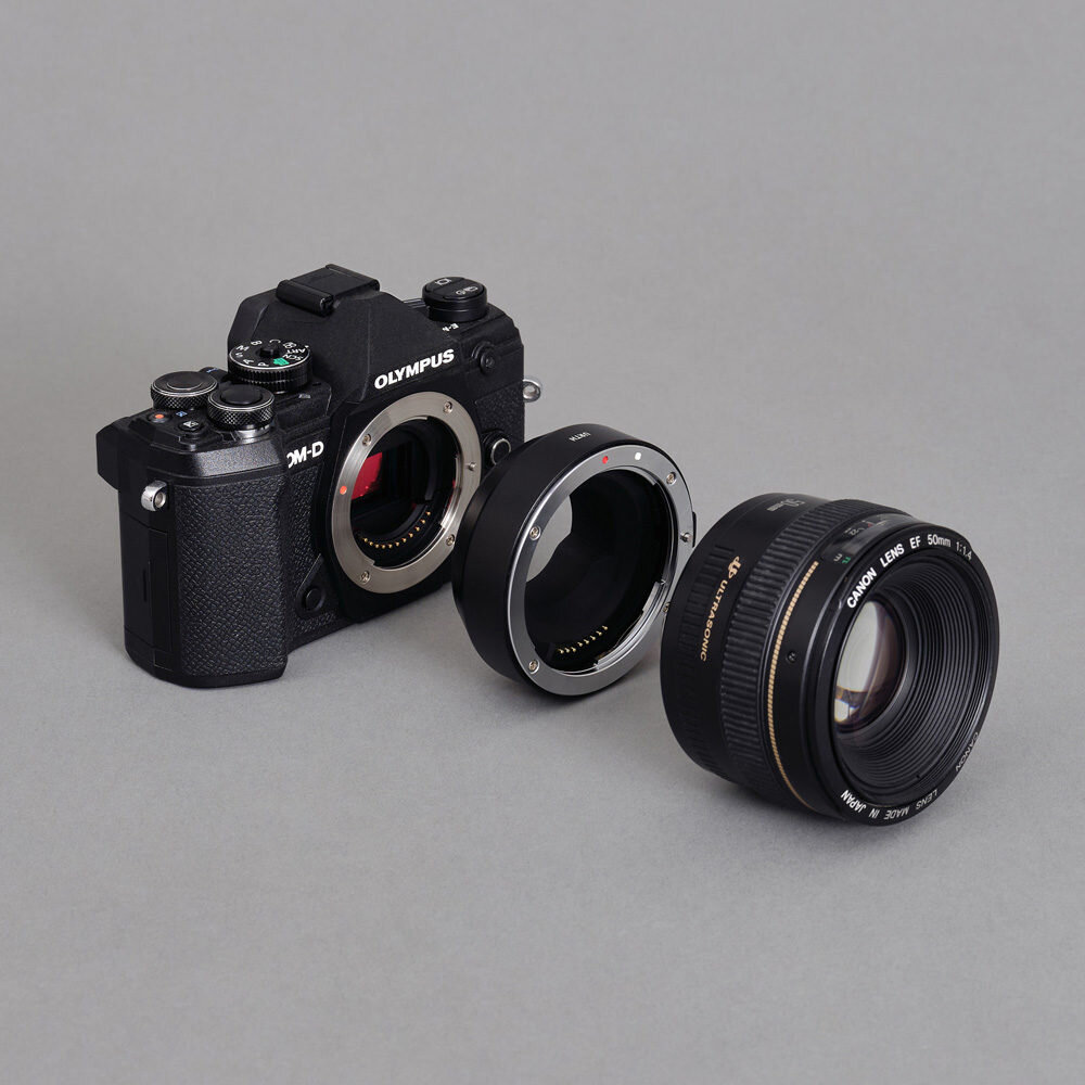 Urth Electronic Lens Mount Adapter EOS - MFT --OUTLET--