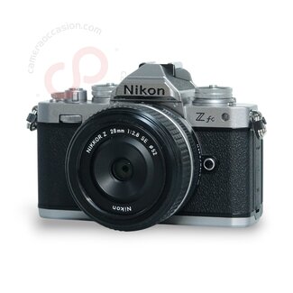 1 jaar Garantie- Nikon Z fc +28mm 2.8 lens nr. 3143